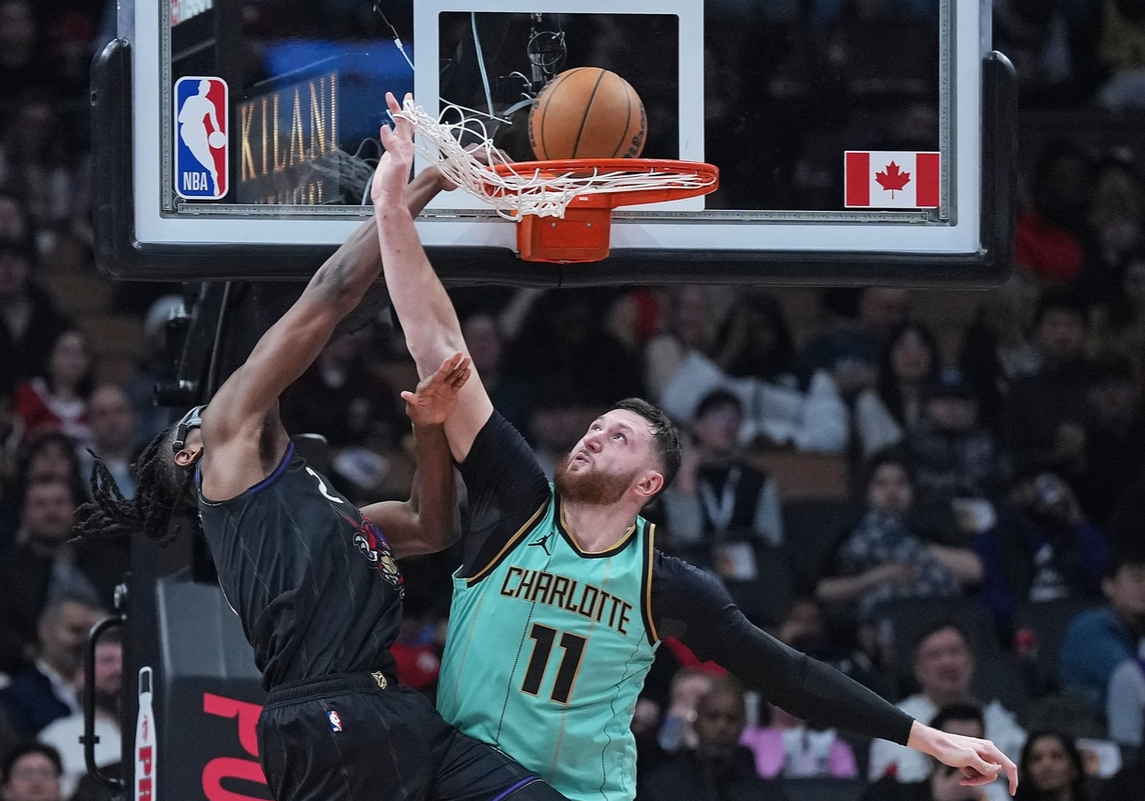 猛龙官方公布新规，刷新队史纪录引发争议，黄蜂球迷热议！的简单介绍